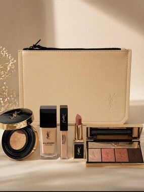 Yves Saint Laurent YSL Cosmetic Cream FLAT Leather Pouch Makeup Bag YSL.